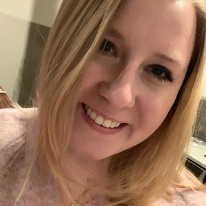 Meet your Posher, Hannah s